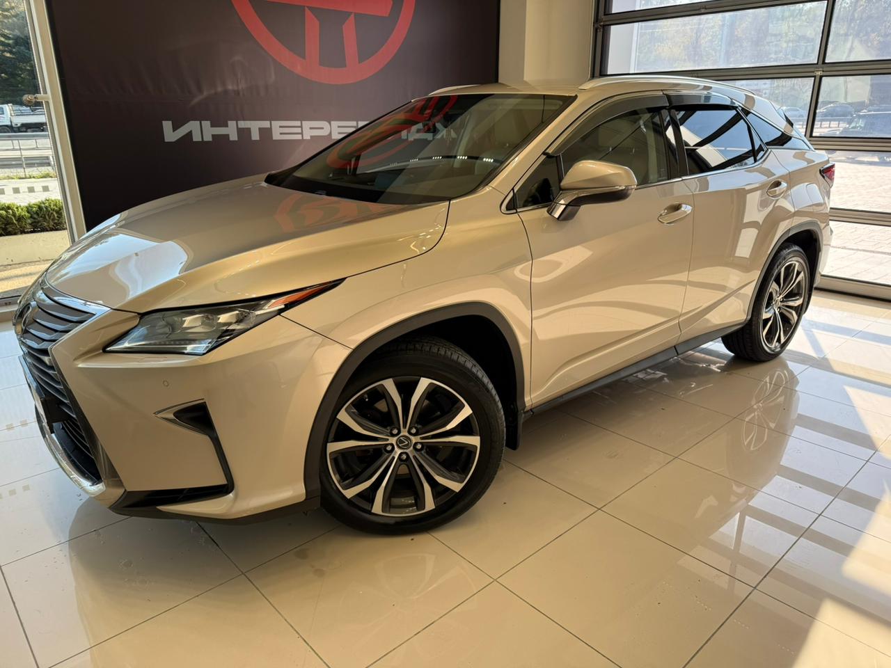 Lexus RX